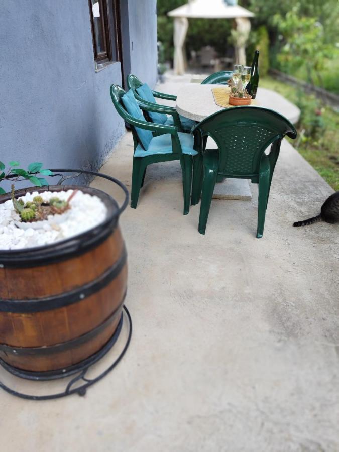 Sami Apartman Ni Exterior foto